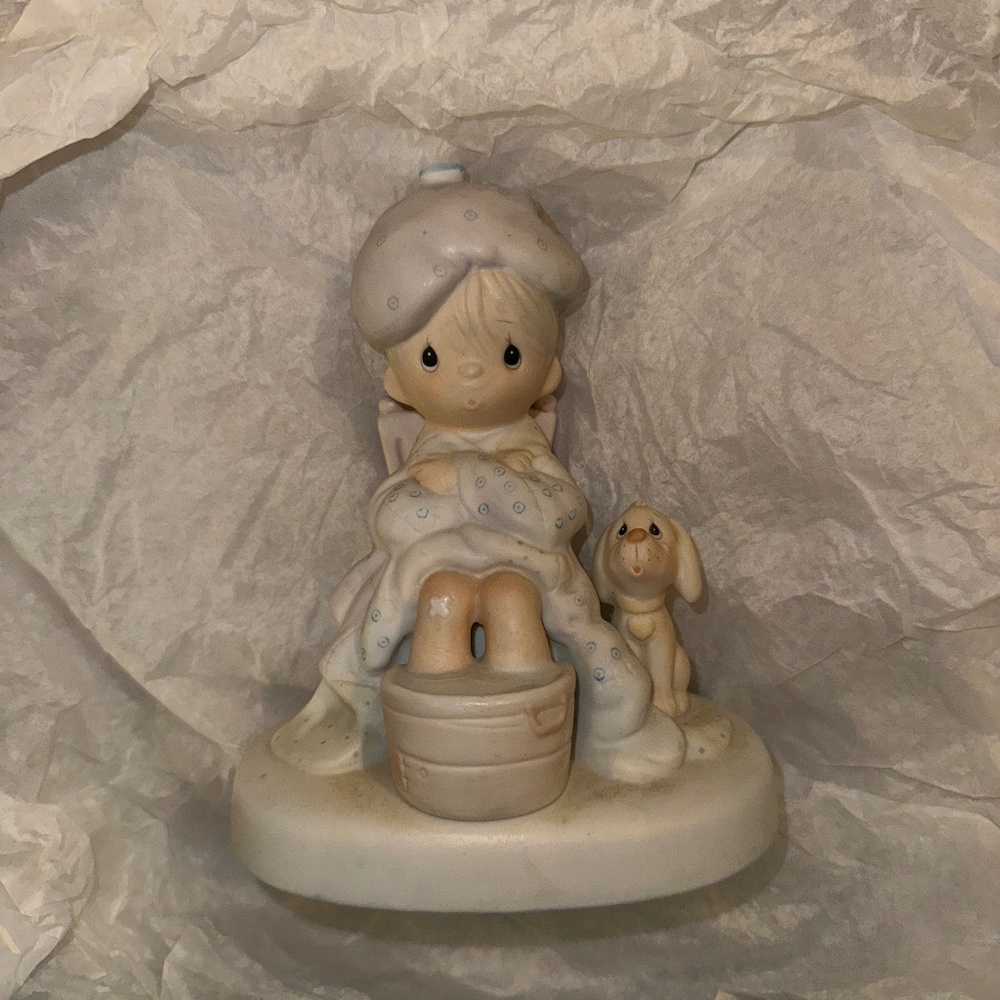SET OF 5 Precious Moments Figurines **Vintage**